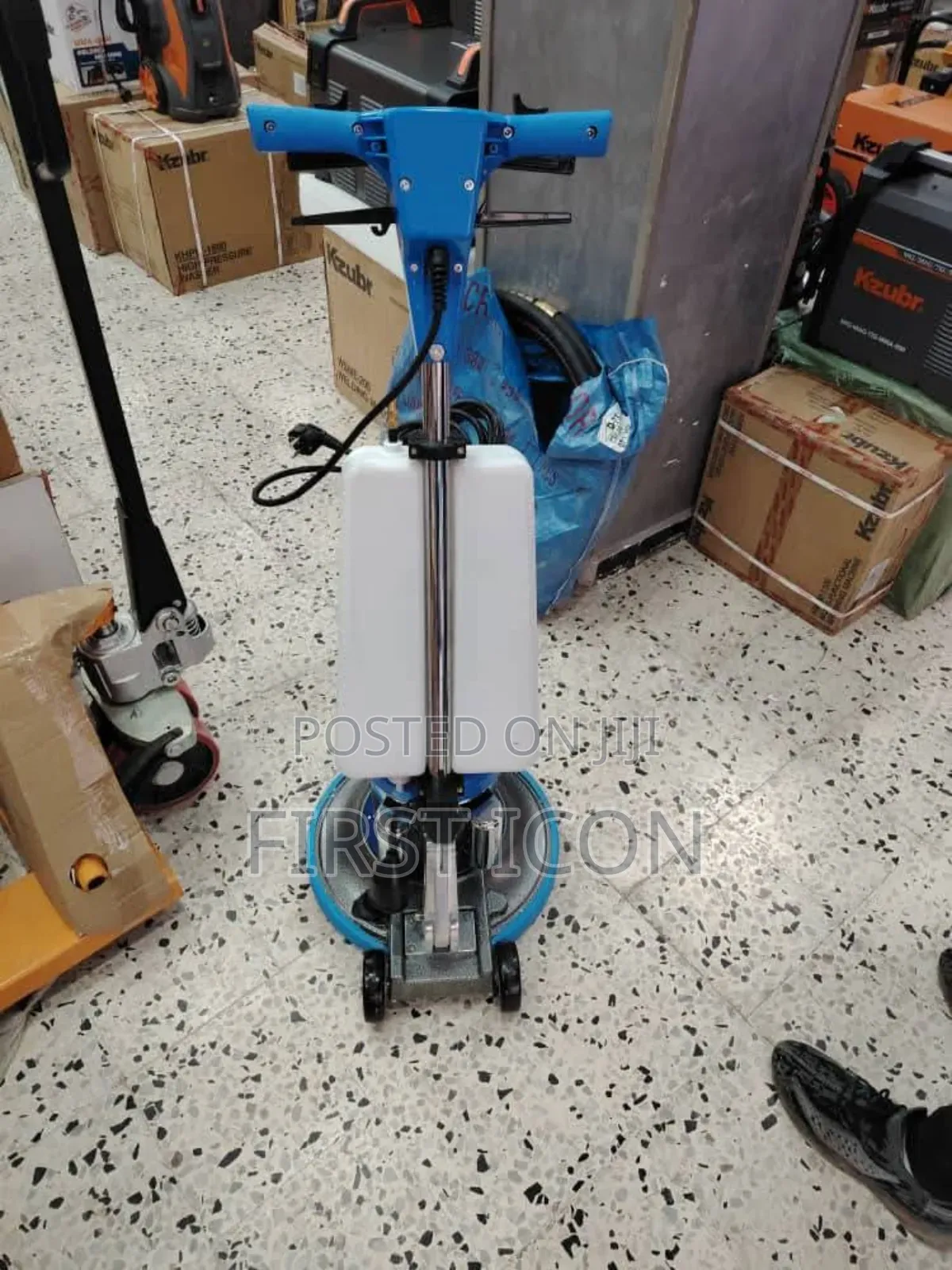 Commercial Quality Floor Scrubber | Cleaner Machine