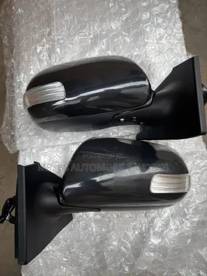 Toyota Vitz Side Mirrors Pair 2009 To 2011