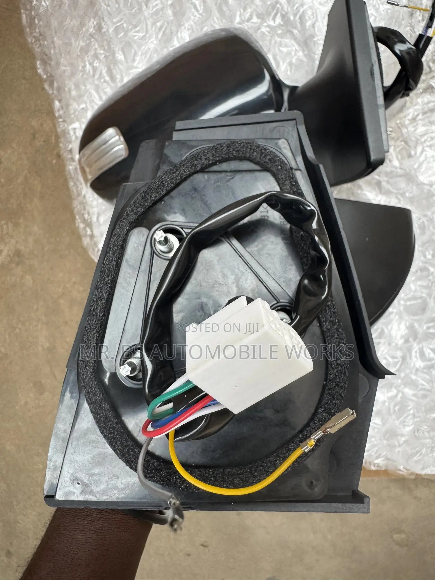 Toyota Vitz Side Mirrors Pair 2009 To 2011