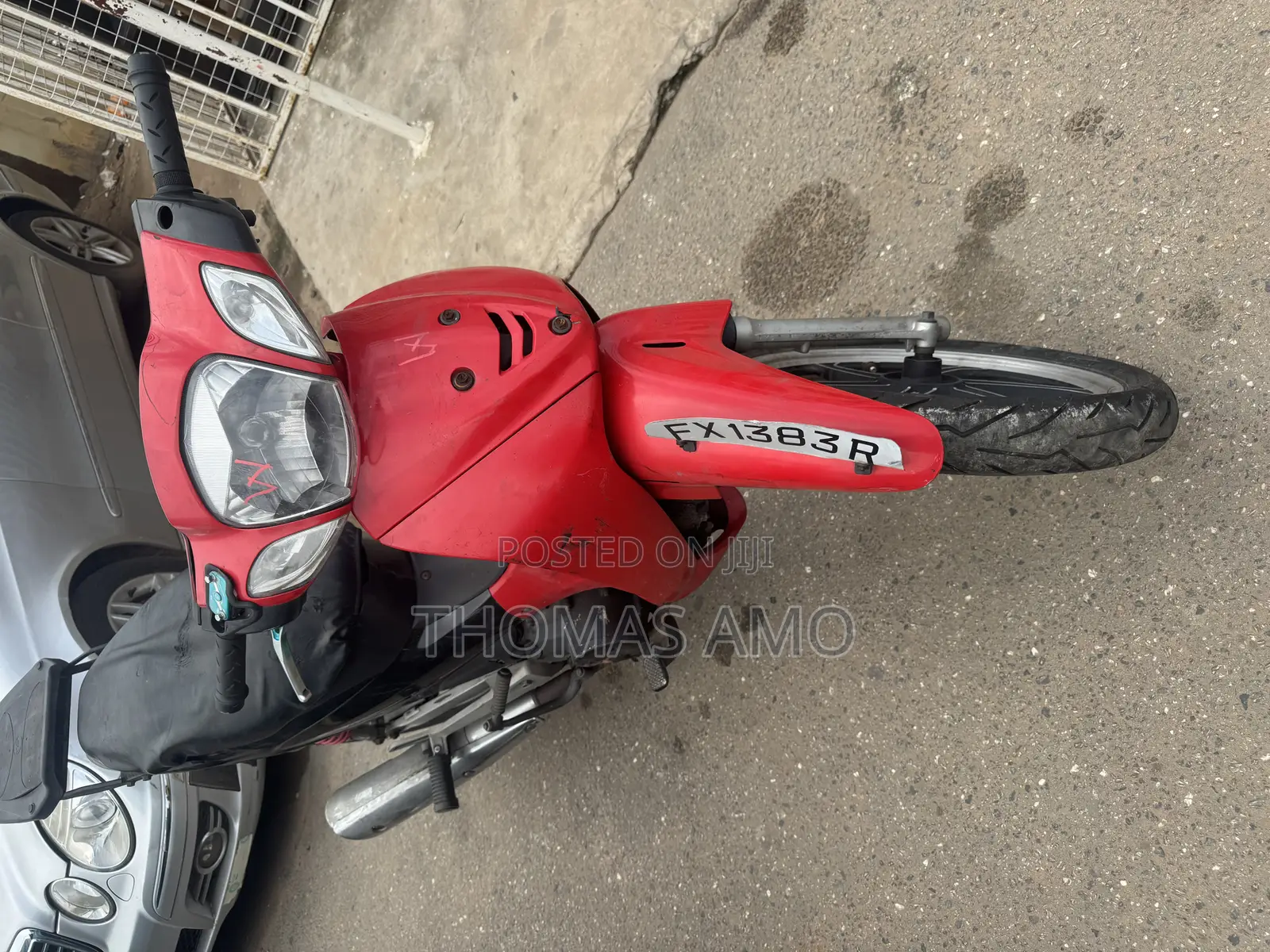 Honda 2009 Red