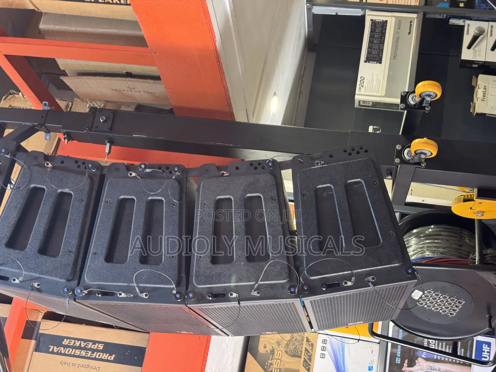 Lud 2(Pairs)Line Arrays and Bass With Full Amplifier Set