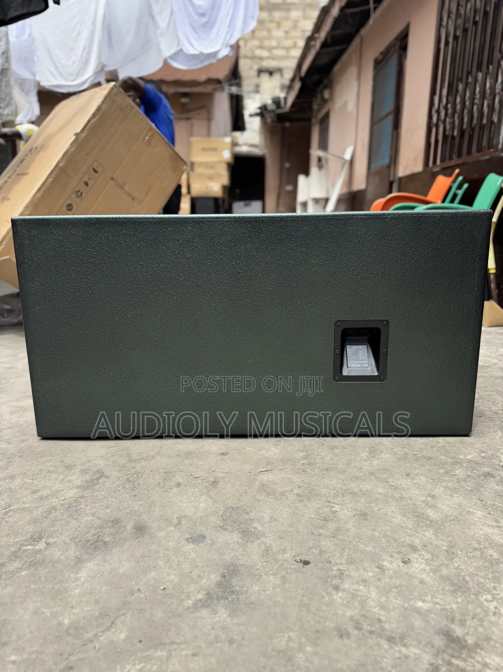 Lud 2(Pairs)Line Arrays and Bass With Full Amplifier Set