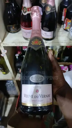 Veuve Du Vernay Champagne 750ml