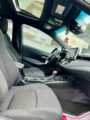 Toyota Corolla SE 2020 Blue
