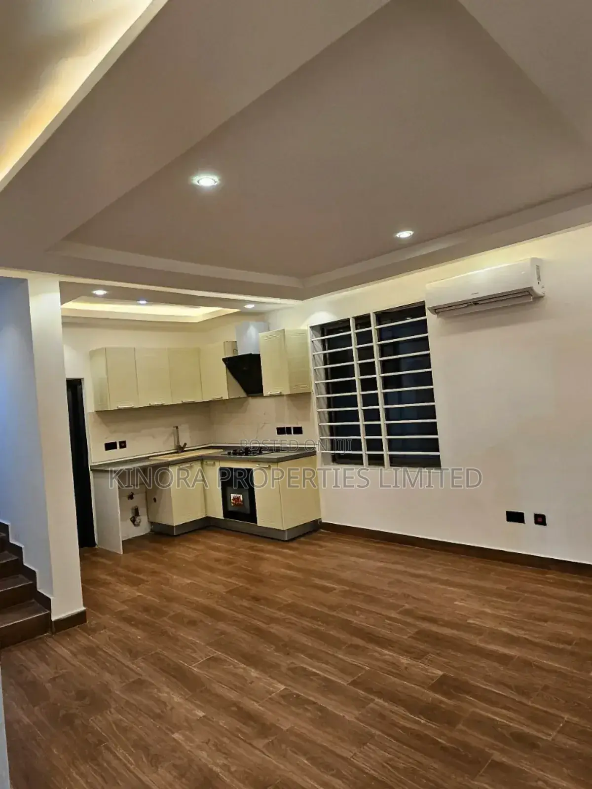 2bdrm Townhouse / Terrace in Nmai Djorn for rent