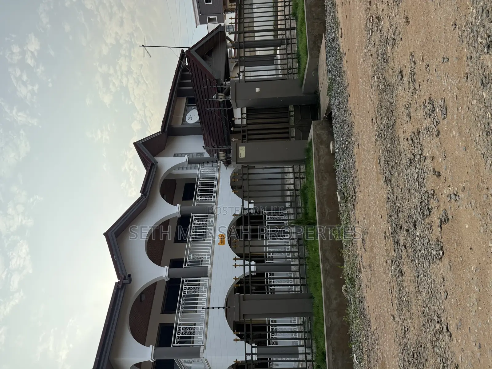 5bdrm House in Skm, Medifem Area for rent