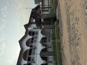 5bdrm House in Skm, Medifem Area for rent