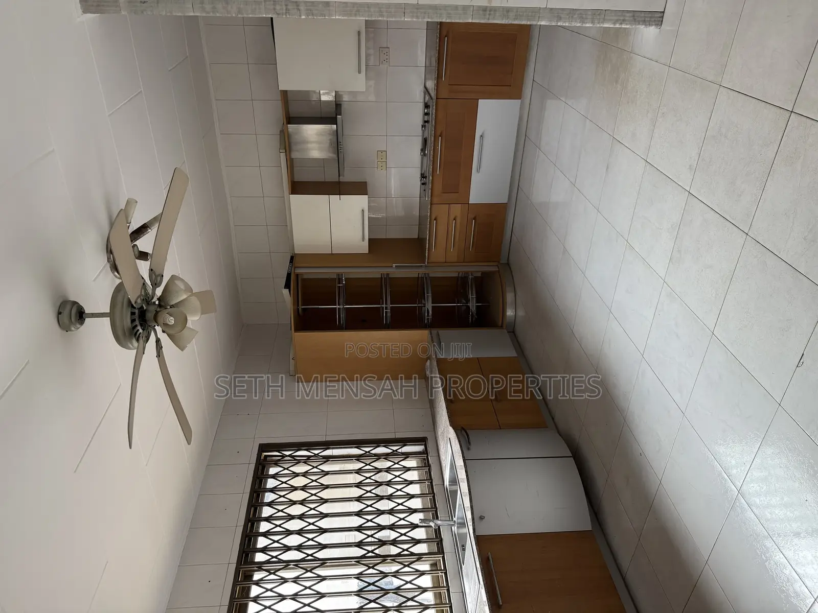 5bdrm House in Skm, Medifem Area for rent