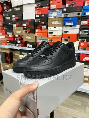 Nike Air Force Leather D Black