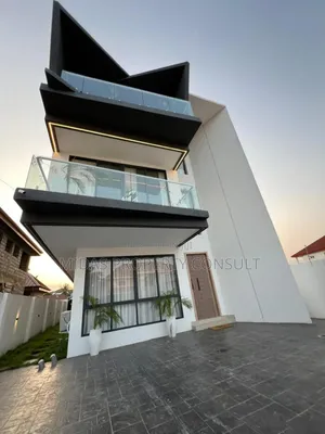 4bdrm House in Adjiringanor, East Legon for sale