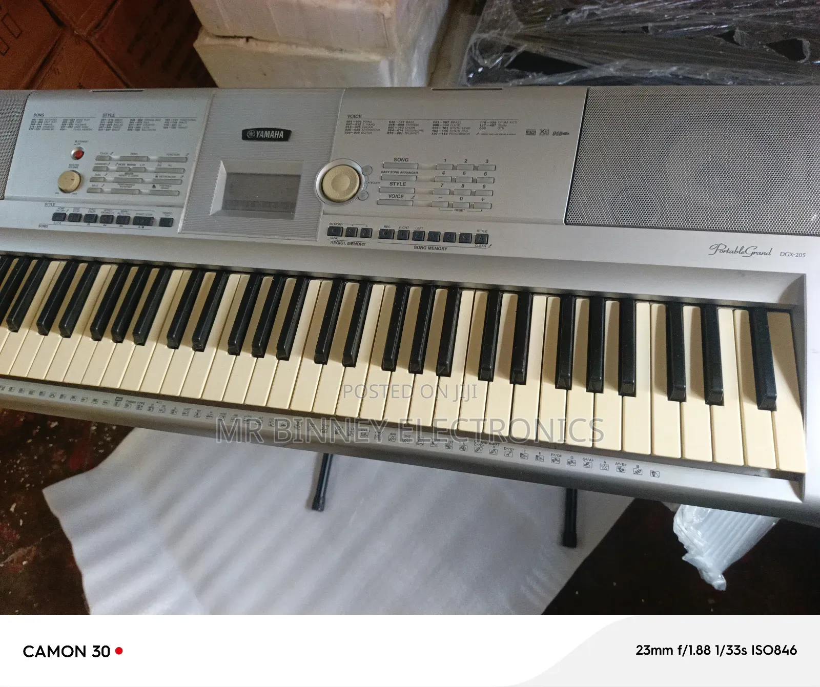 Yamaha Portable Grand Dgx205