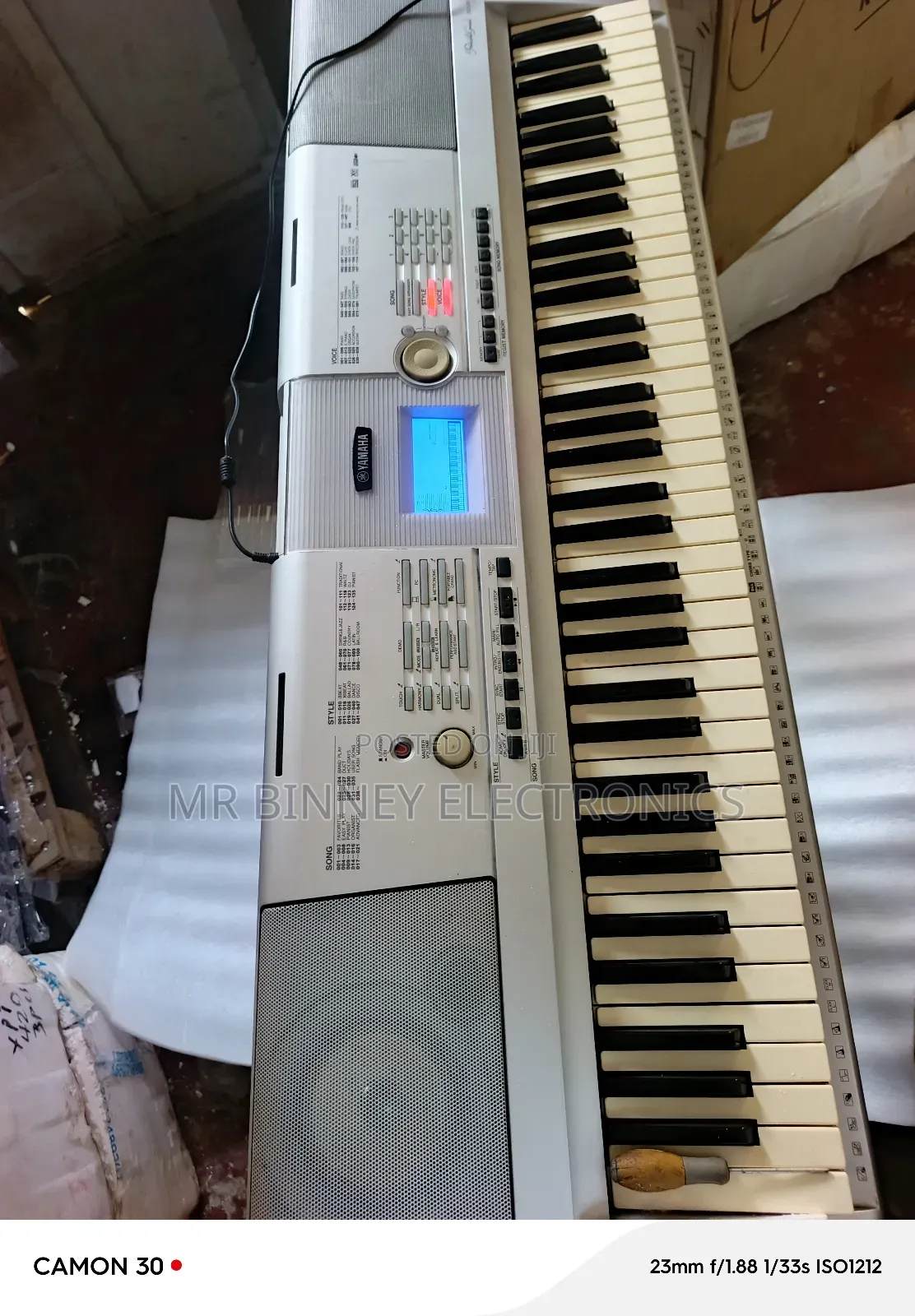 Yamaha Portable Grand Dgx205