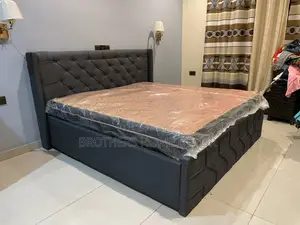 Queen Size Bedframe 72x75 And Mattress// Very Strong