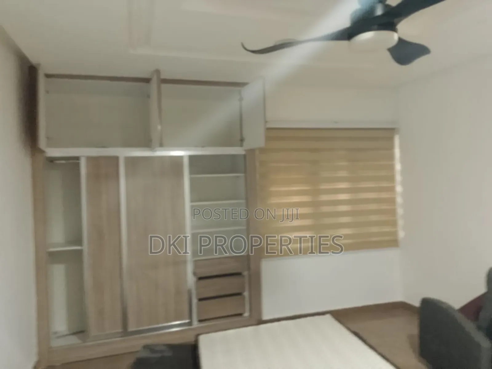 4bdrm House in Dki Properties, Oyibi for sale