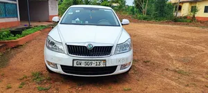 Skoda Octavia 2012 White
