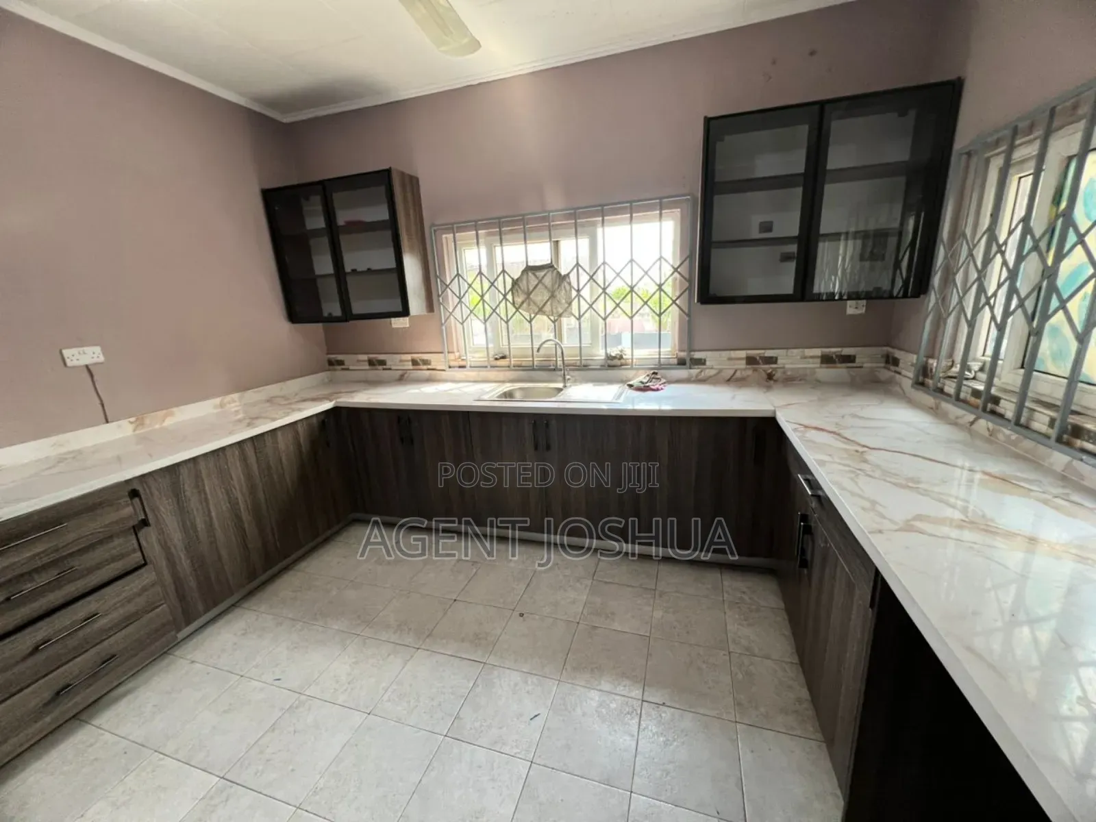 3bdrm House in Manet Court Estate, Spintex for rent