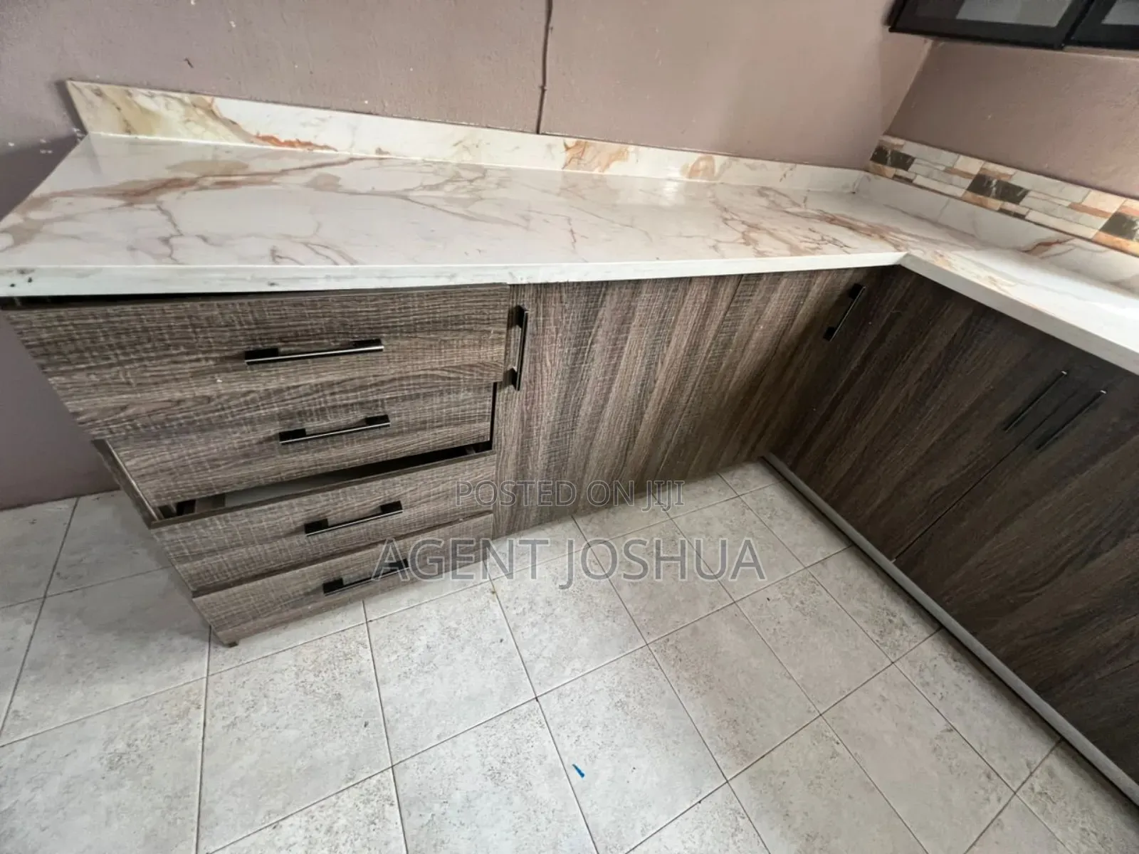 3bdrm House in Manet Court Estate, Spintex for rent