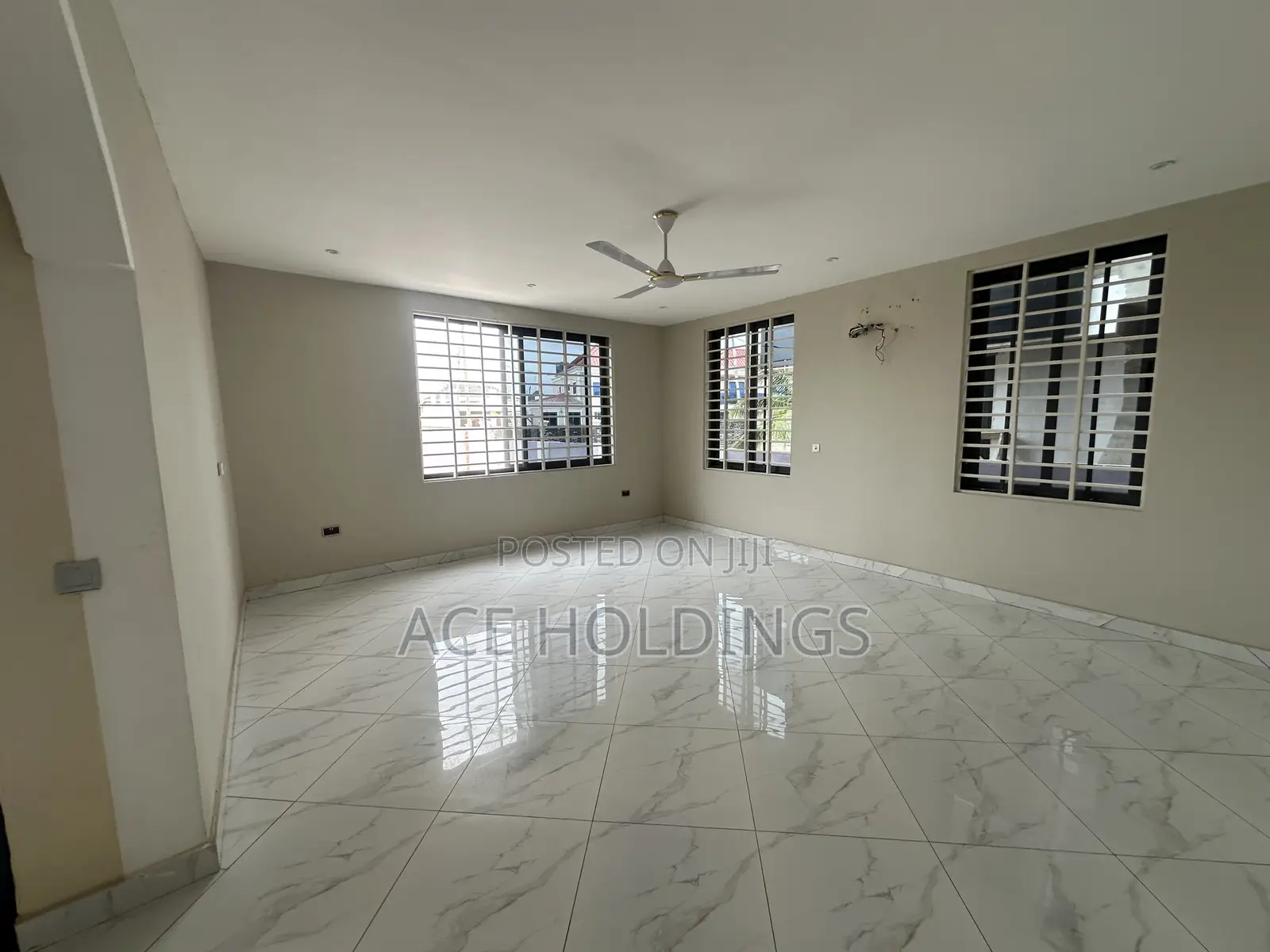 3bdrm Apartment in East Legon Hills for rent