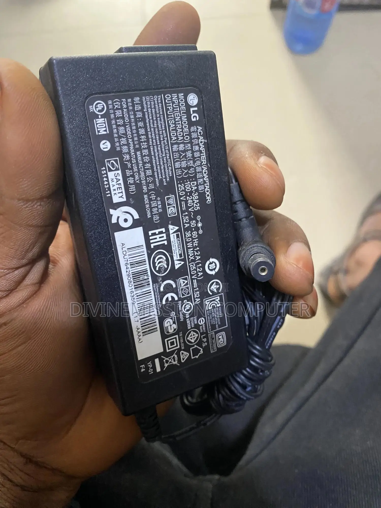 LG Sound Bars Adapter, 25v—1.52a, 38w