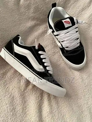 New Skull Vans Black Suede N White