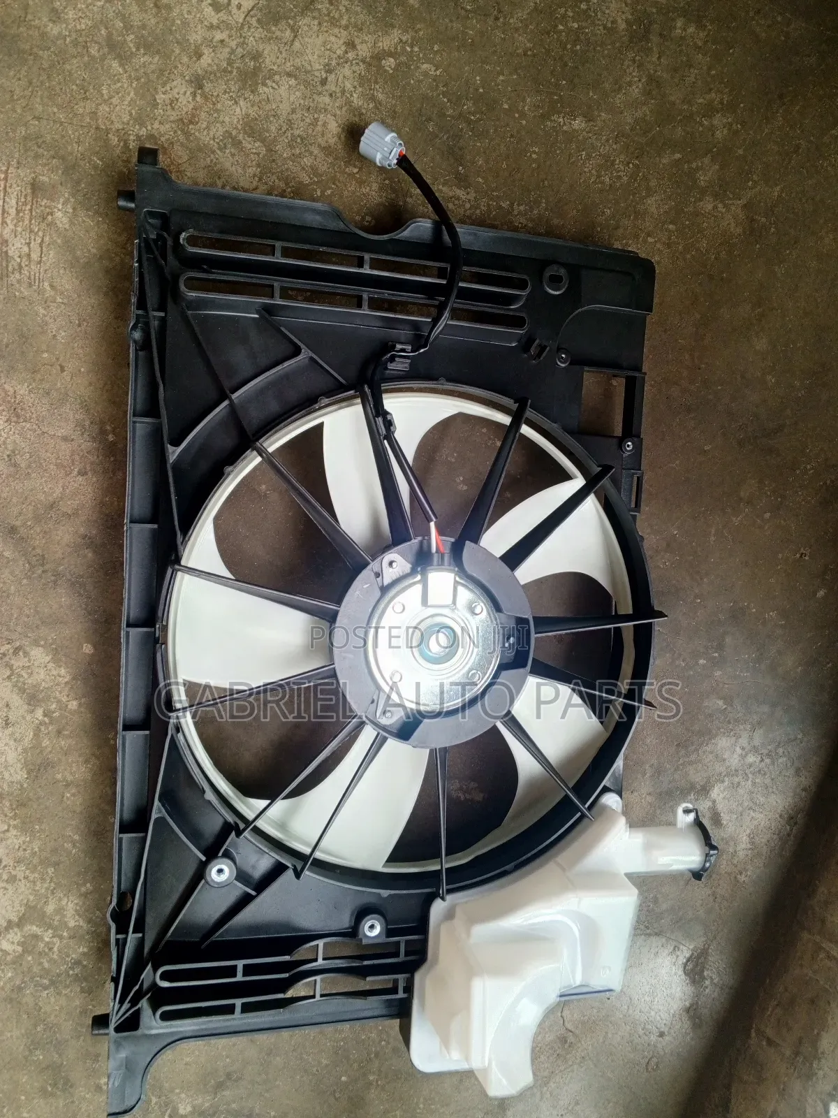 Toyota Corolla Complete Fan 2017,2018,2019