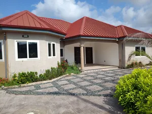 6bdrm House in Appolonia, Oyibi for sale