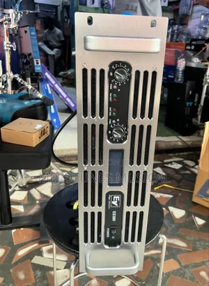 Electro-Voice (Ev) E8300 Power Amplifier.
