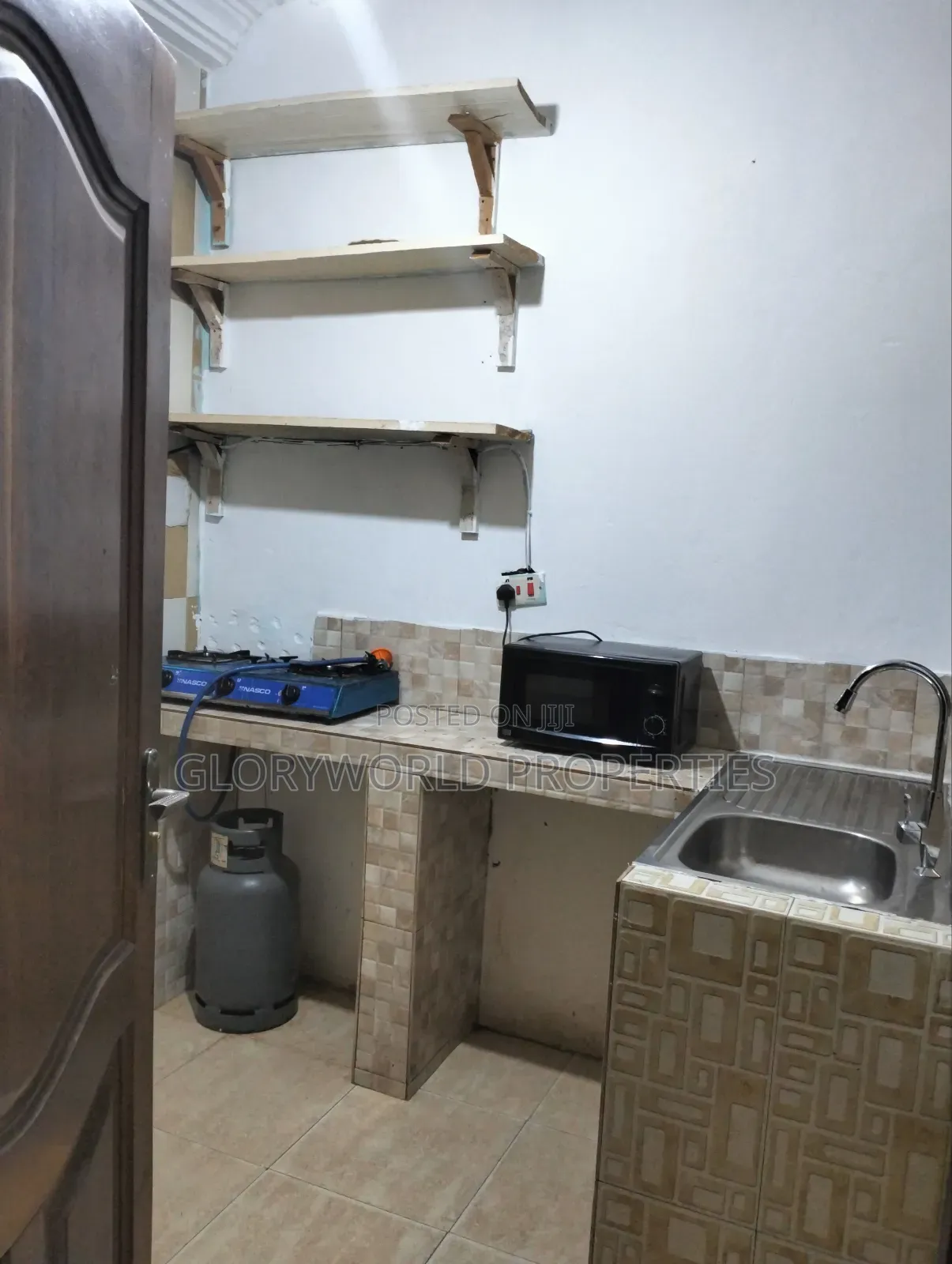 Brilliant Furnished Single Room at Spintex, 18 Road