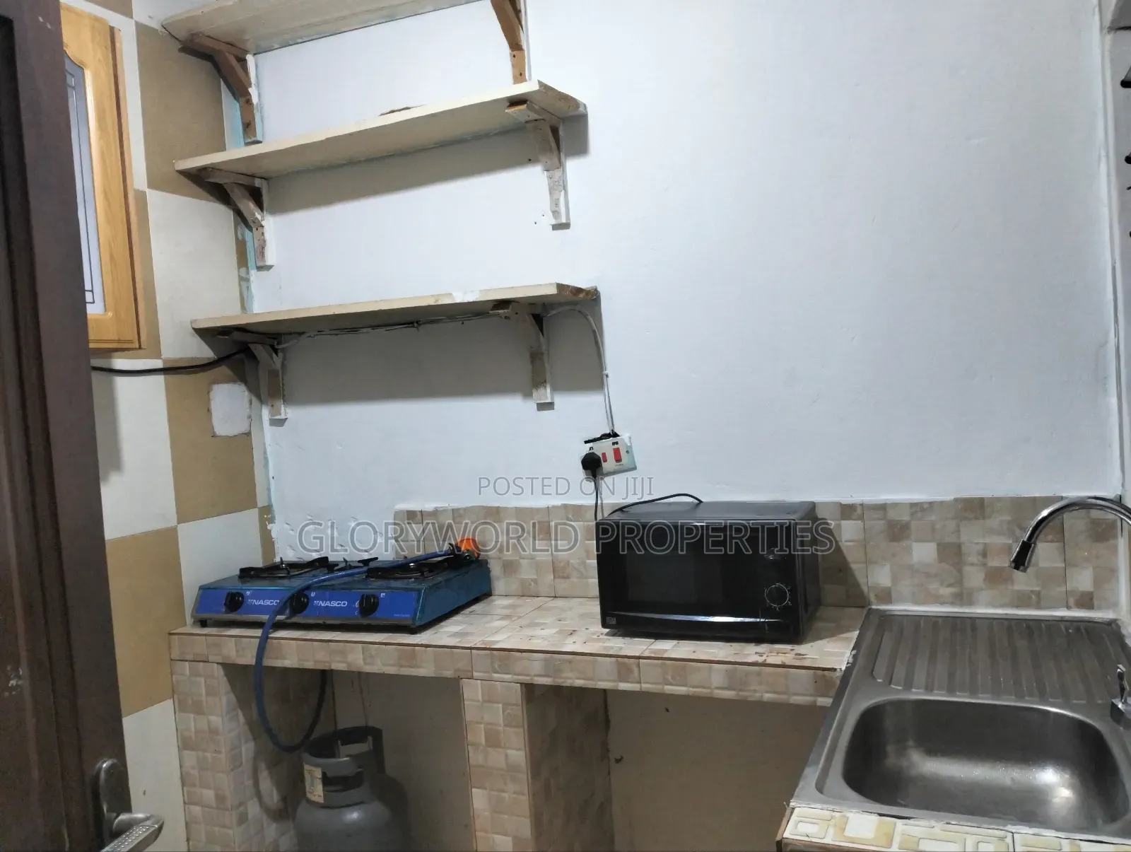 Brilliant Furnished Single Room at Spintex, 18 Road