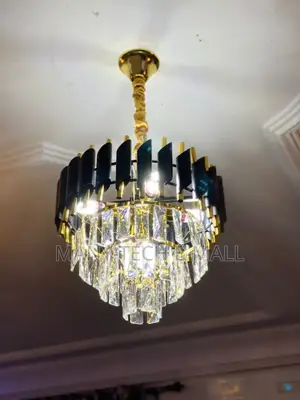 Luxurious Crystal E14 Black Body Chandelier Light