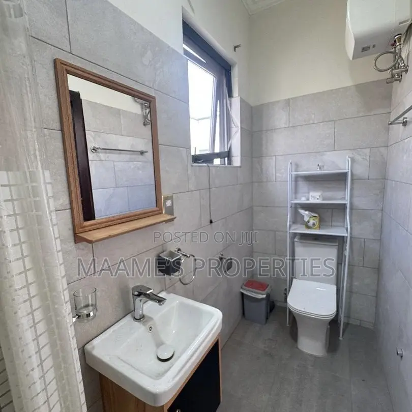 4bdrm Duplex in East Legon for rent