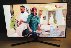 Uk Used Samsung Series 7 Smart Uhd HDR 50 Inches