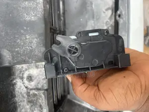 Honda Cr-v 2020 Shutter Grille Motor
