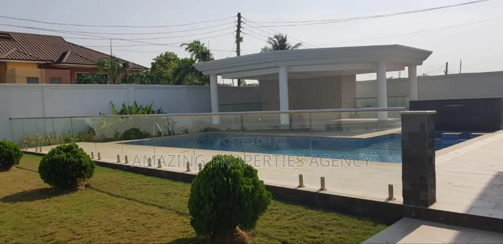 7bdrm House in East Legon for sale