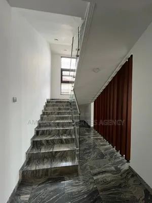 4bdrm House in East Legon for rent