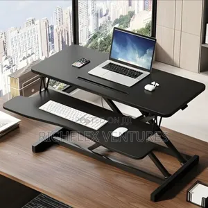 Adjustable Sit and Stand Workstation/Desk