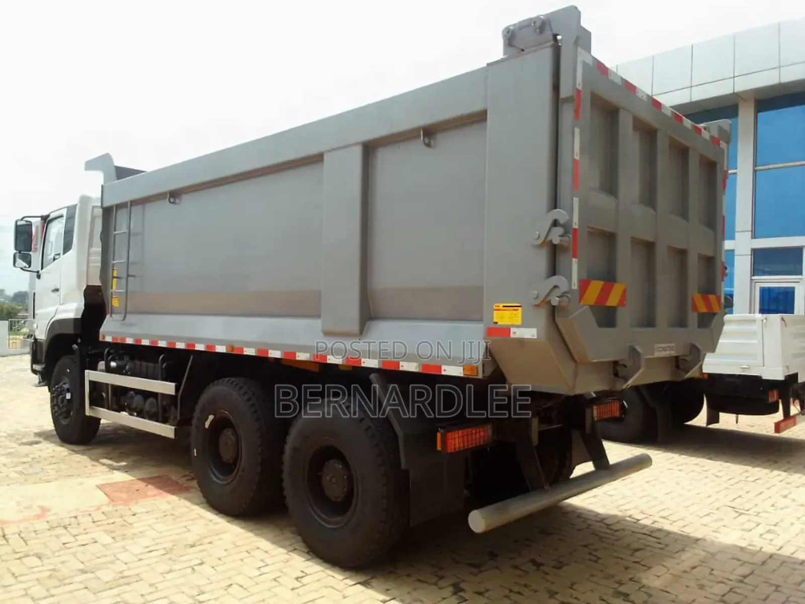 Dongfeng Tipper Trucks
