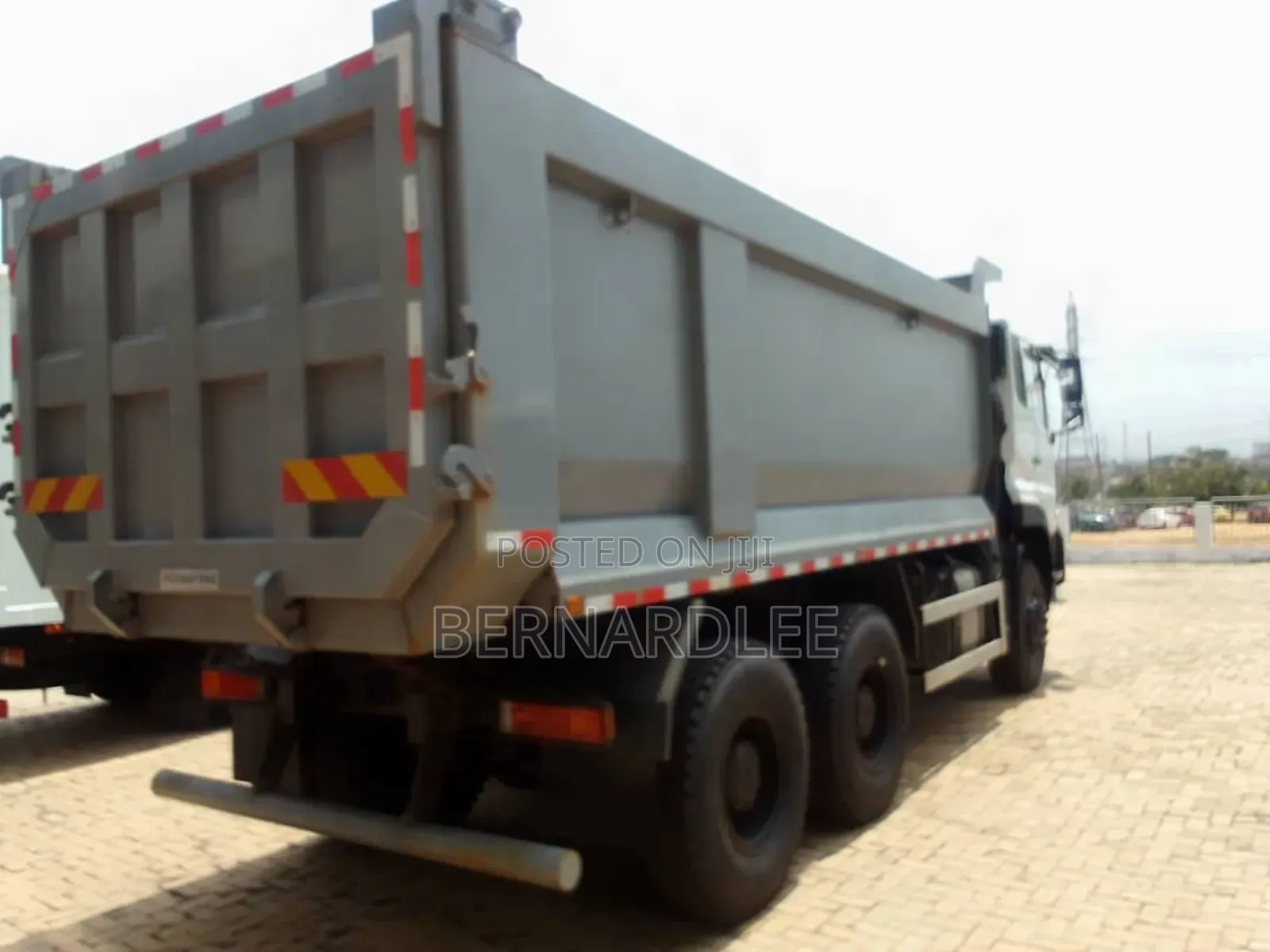 Dongfeng Tipper Trucks