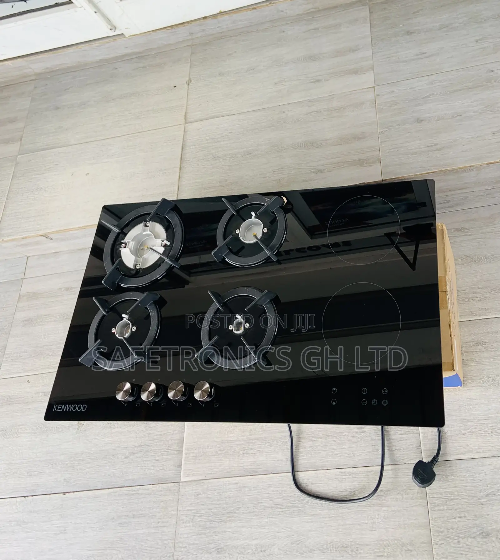 Zealous in-Built 90cm Kenwood 2 Electric 4 Gas Cooker