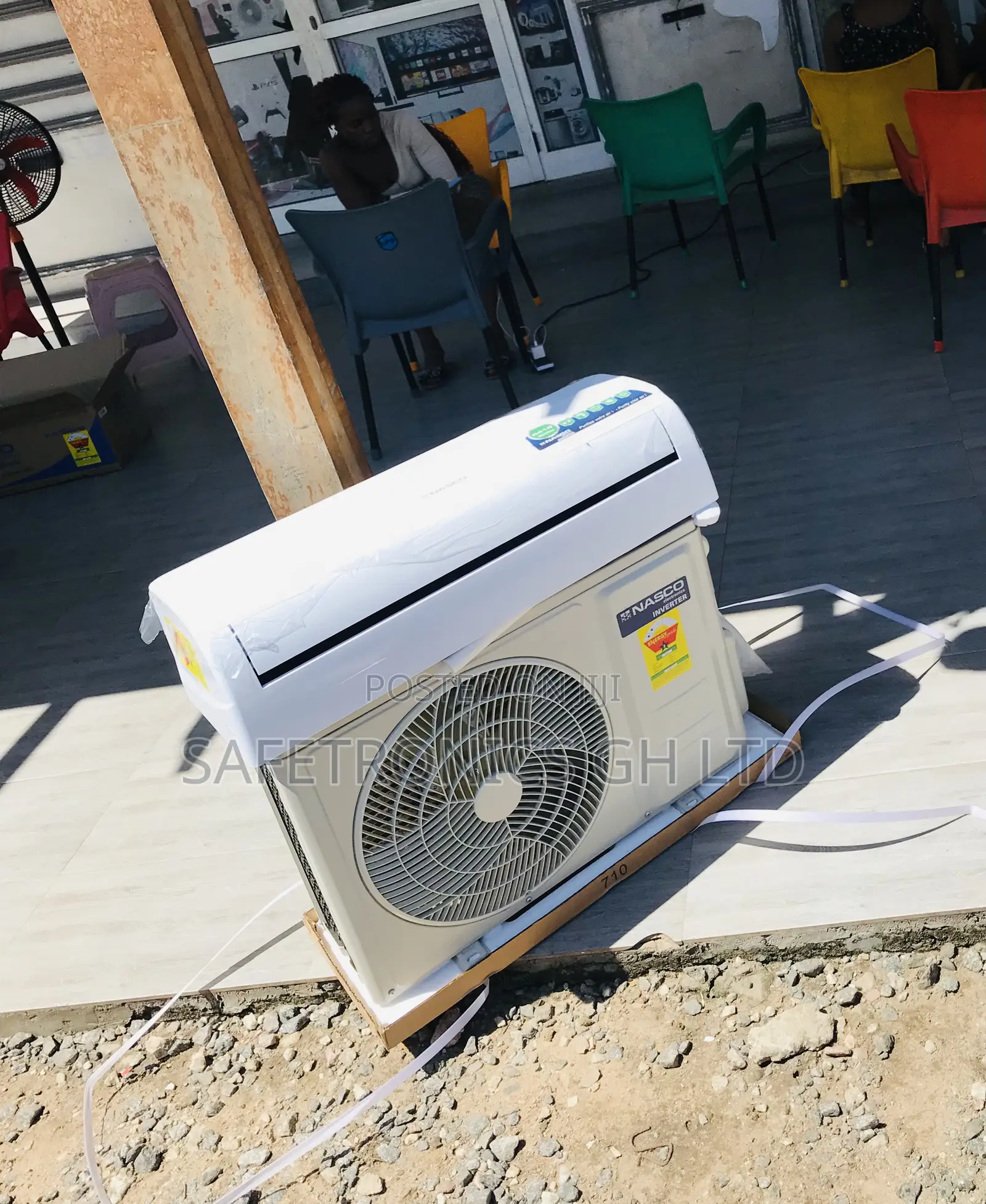 Accurate Split Inverter 1.5 Horsepower Nasco White Ac