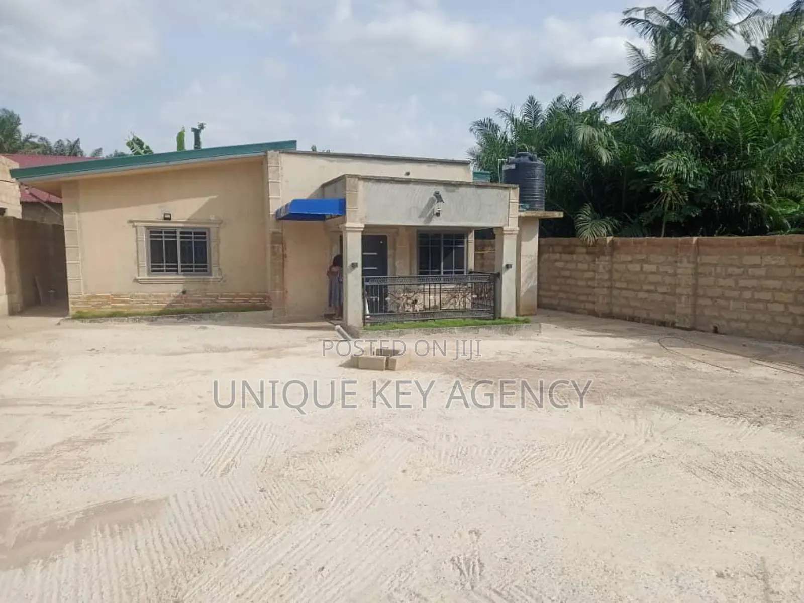 2bdrm House in Unique Key Agency, Amasaman for sale