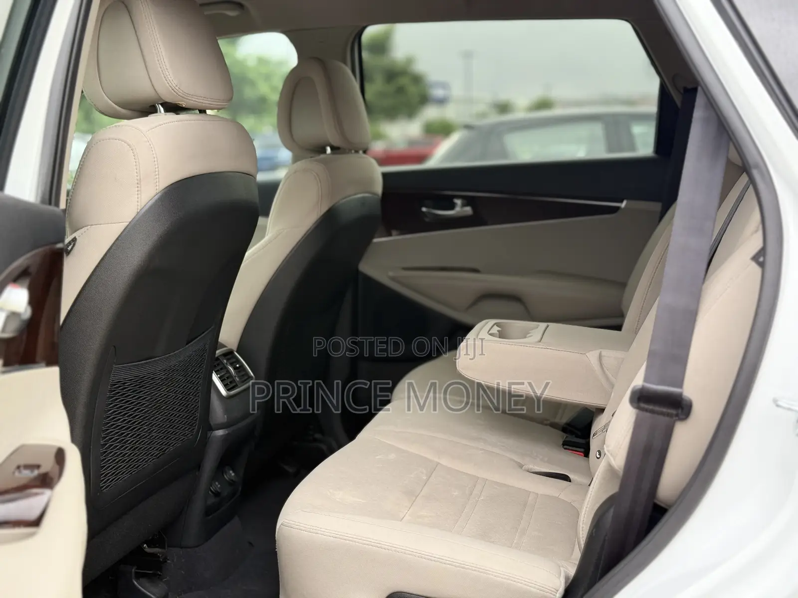 Kia Sorento 4dr SUV 2016 White