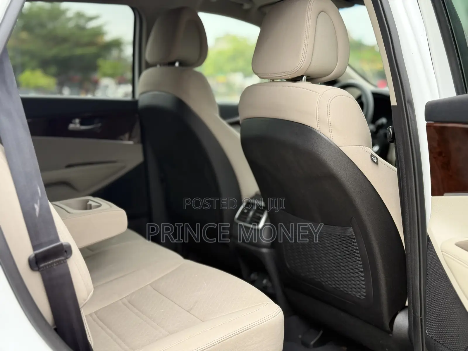 Kia Sorento 4dr SUV 2016 White