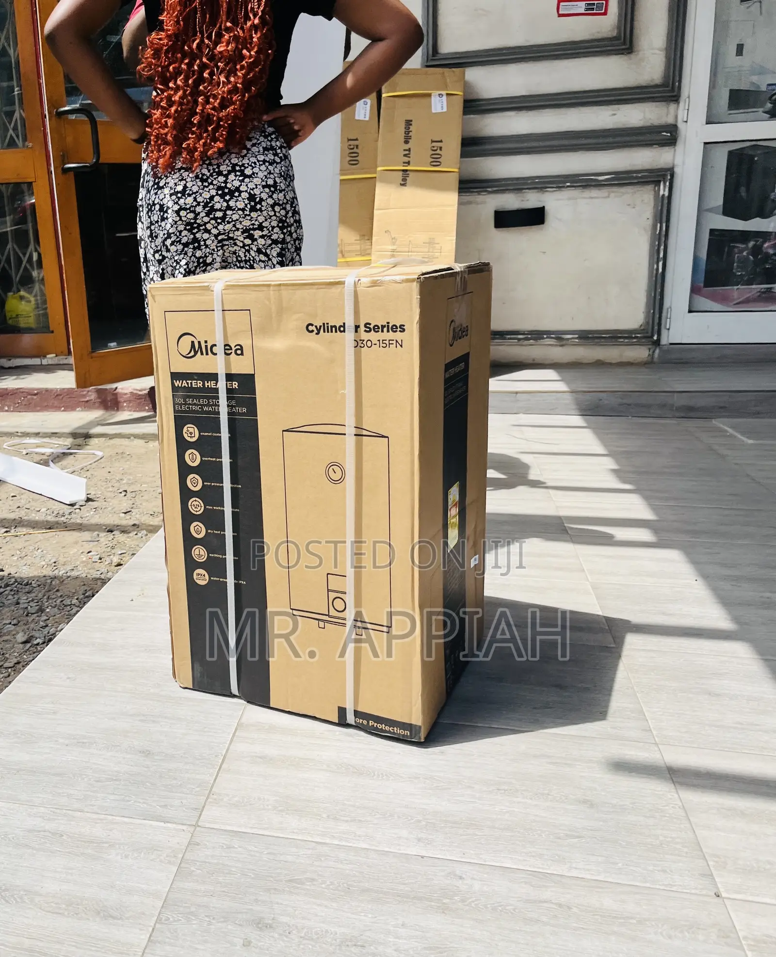 High Efficiency Midea 30ltrs Water Heater(White) 