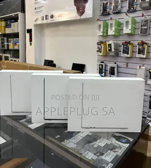 New Laptop Apple MacBook Air 2025 M4 13-inch 16GB Apple M4 SSD 256GB