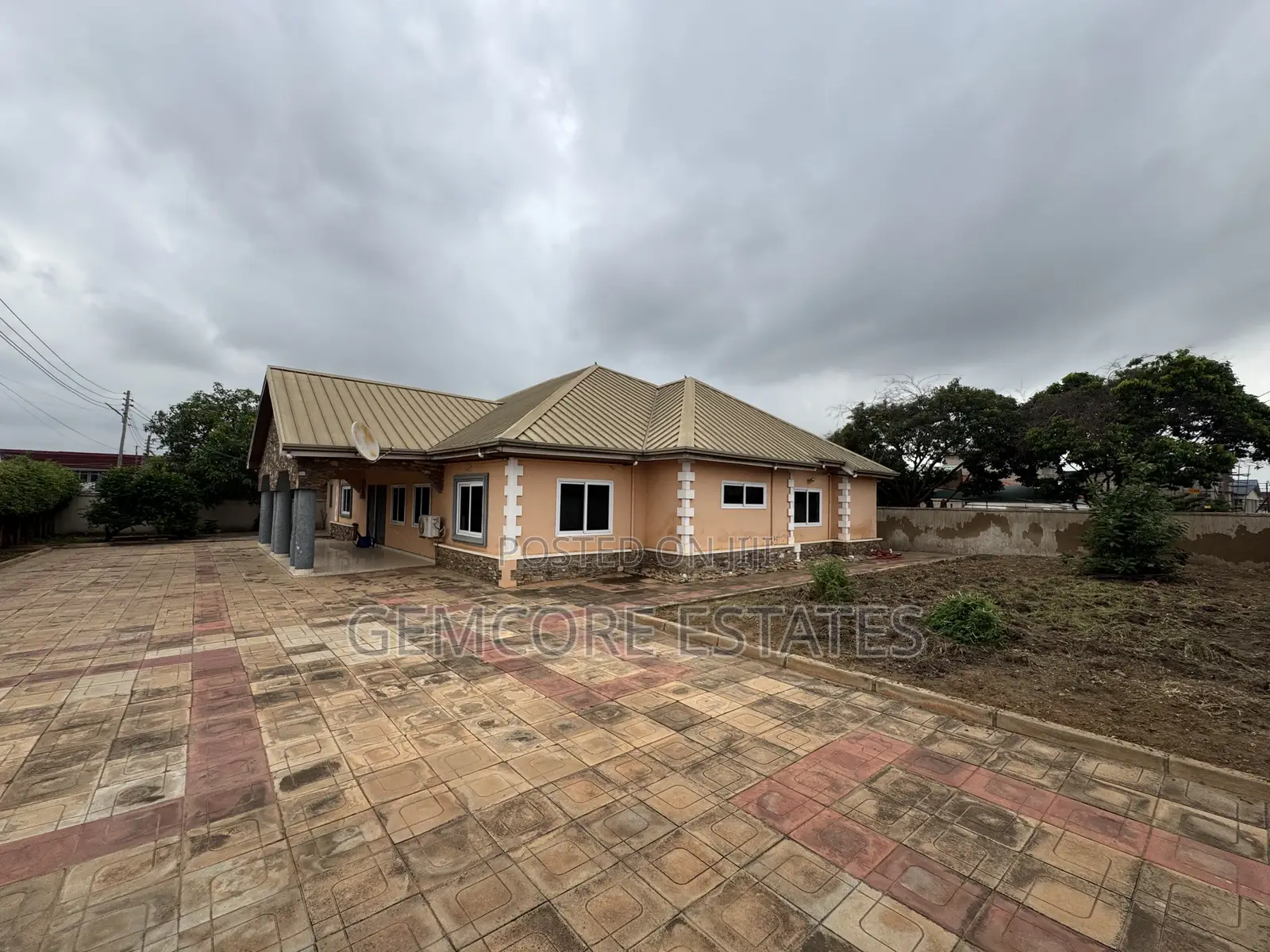 4bdrm House in Nanakrom| Melcom, Adjiriganor for sale