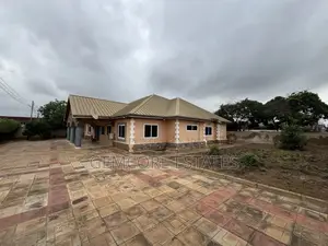 4bdrm House in Nanakrom| Melcom, Adjiriganor for sale