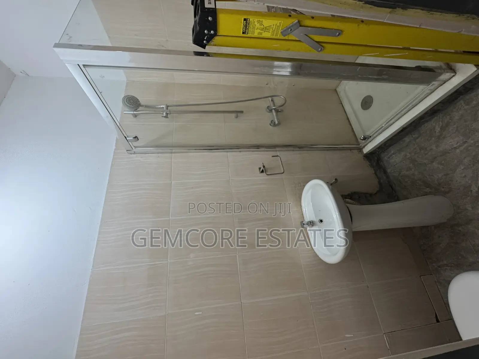 4bdrm House in Nanakrom| Melcom, Adjiriganor for sale