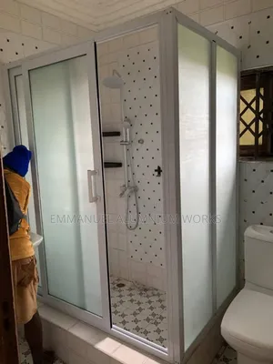 B10 Aluminium Bathroom Door