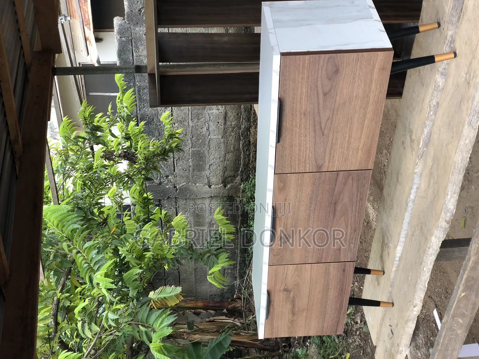 Laminate Tv Stand